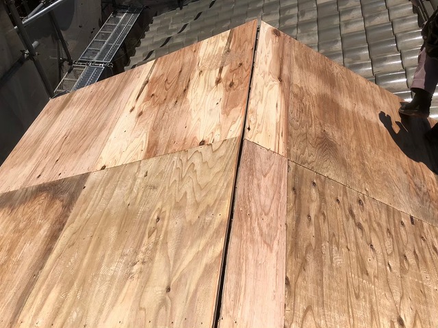 野地板メンテナンス増し張り